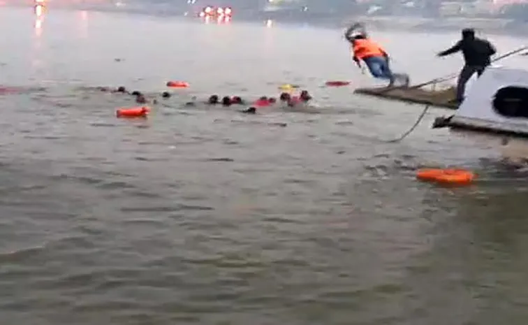 Patna Tragedy Boat Capsizes in Swollen Ganga, 2 Dead and 5 Missing