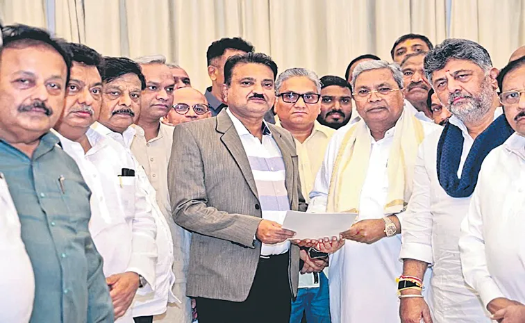  Karnataka Chief Minister Siddaramaiah has officially resigned