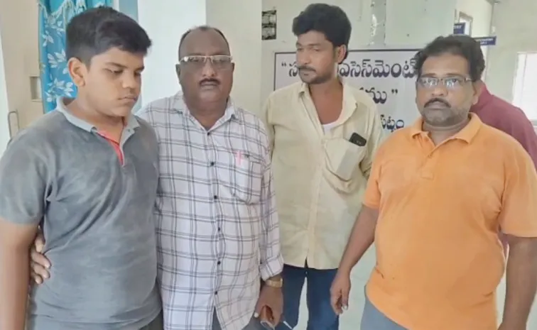 మచిలీపట్నం: బాలుడి కిడ్నాప్‌ కేసులో ట్విస్ట్‌