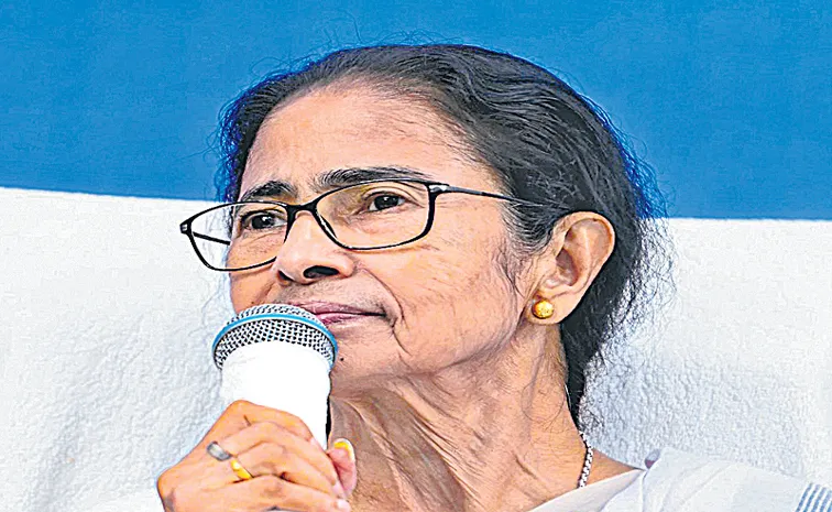 Exit polls an attempt to manipulate stocks... says Mamata Banerjee