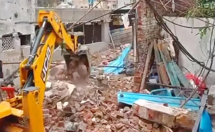 కొత్వాల్‌గూడలో ‘హైడ్రా’మా!