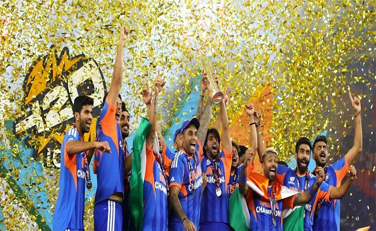 టాప్‌ ర్యాంక్‌ను నిలబెట్టుకున్న టీమిండియా