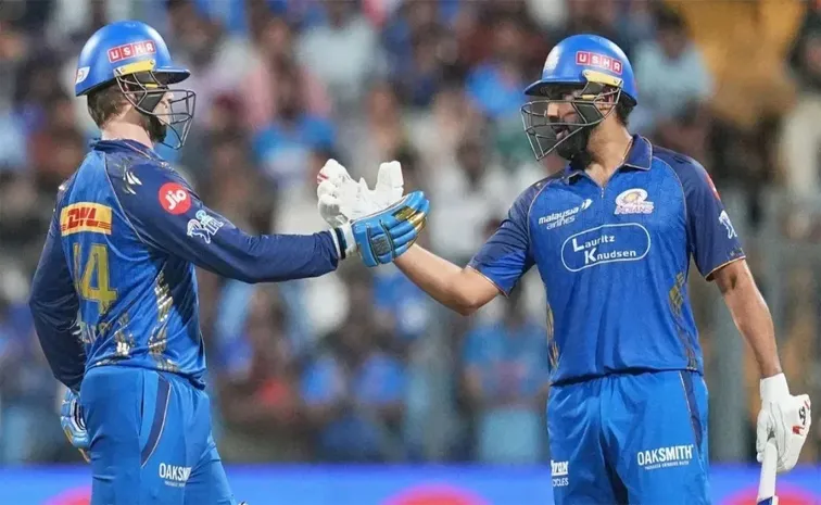 సరికొత్త రికార్డులు నెలకొల్పిన ముంబై ఇండియన్స్‌