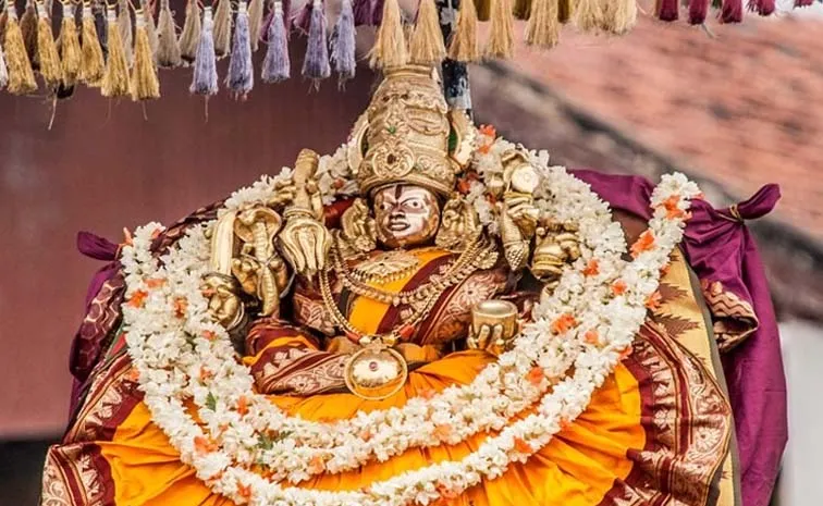 మైసూరు మహాదేవి చాముండేశ్వరి