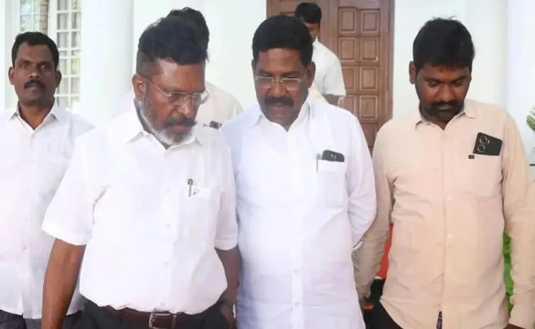  తమిళనాడులో సంచలనం.. సీఎం అభ్యర్థిగా కొత్త పేరు..?