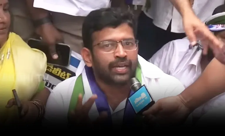 ‘హెరిటేజ్‌ పాలు అమ్మినట్లు డీఎస్సీ ఉద్యోగాలు అమ్మకం’
