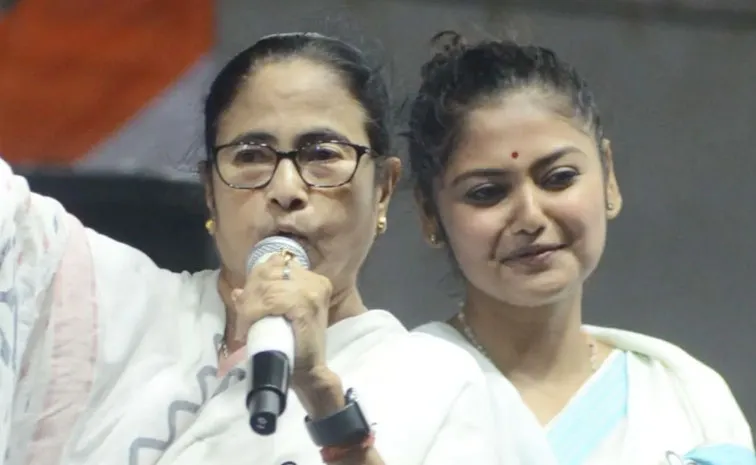 How Saayoni Ghosh Turned to Rebel Against Mamata Banerjee