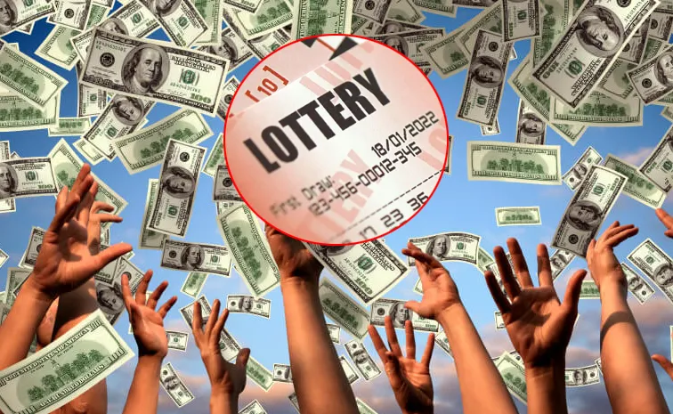 Canadian Woman Wins Two Lottery Jackpots in Just One Week1