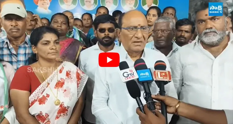 లోకేష్ కు బిగ్ షాక్..మంగళగిరిలో YSRCPలోకి 30 కుటుంబాల చేరిక
