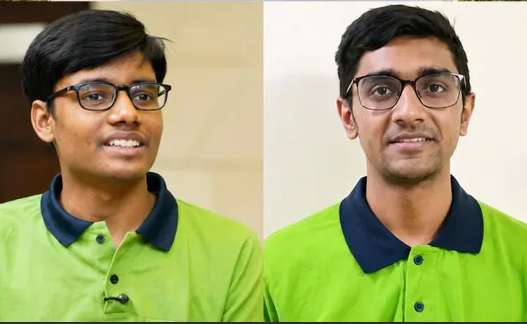 ‘కోటా’ రూమ్మేట్స్: జేఈఈ అడ్వాన్స్‌డ్‌లో తొలి రెండు ర్యాంకులు వీరివే..