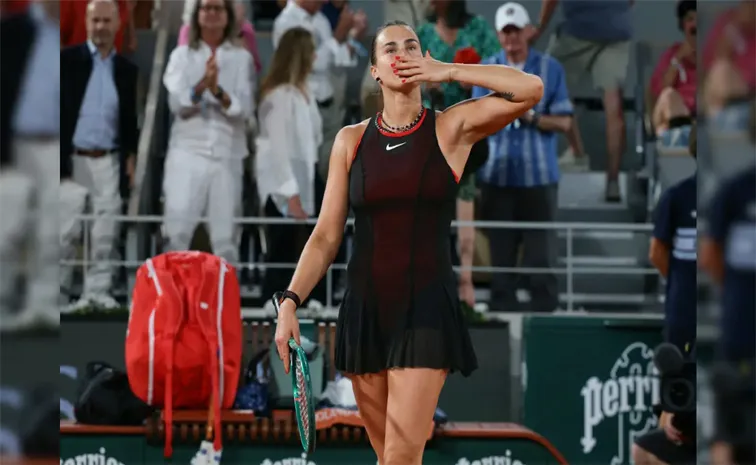Aryna Sabalenka Overpowers Naomi Osaka To Reach French Open Quarter-Finals