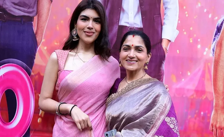 ఇప్పటి కాలం వేరు.. మా పిల్లకు అదే చెబుతాం:  కుష్బూ సుందర్‌ 