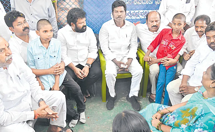 క్రాంతికుమార్‌ మృతిపై సీబీఐ విచారణ జరపాలి 