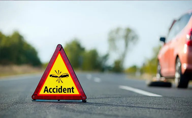 road accident at bhadradri kothagudem district