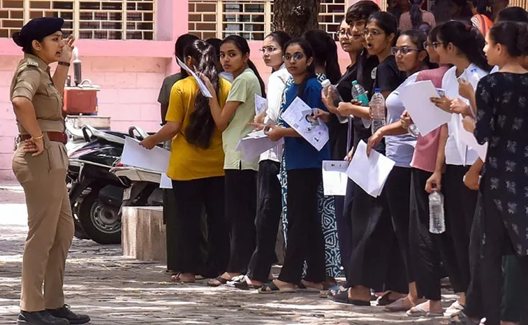 NEET Re-Exam Shocker: 9 Fake Candidates Nabbed Bihar