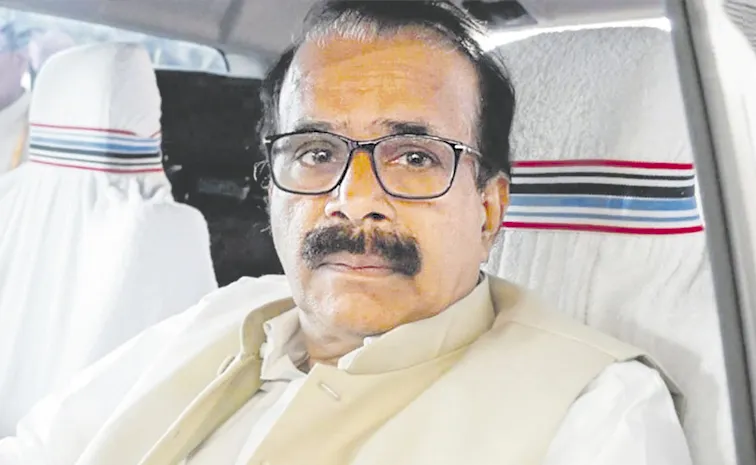 కేంద్ర మంత్రి జార్జ్‌ కురియన్‌ రాజీనామా 