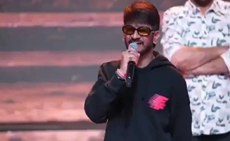 అనంత్ శ్రీరామ్ కామెంట్స్.. ఆ స్టార్‌ హీరోను ఉద్దేశించే అన్నారా?