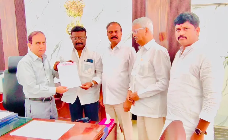 ఎన్నికల వ్యవస్థలో బోగస్ ఓట్లపై బీఆర్ఎస్ ఆందోళన