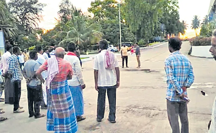 Young farmer attempts suicide at mango pulp factory