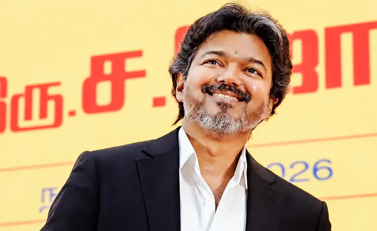 సీఎం విజయ్ కాదు.. రియల్ లైఫ్ హీరో..!