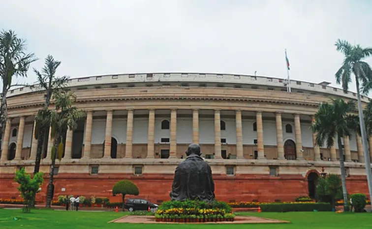 226 MPs have assets worth Rs 26047 cr