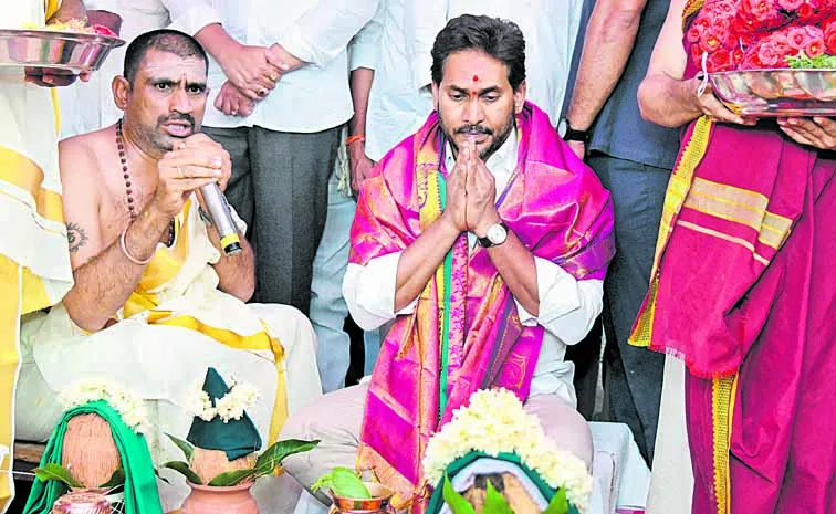 అభిమాన జడి.. గుండెల్లో గుడి