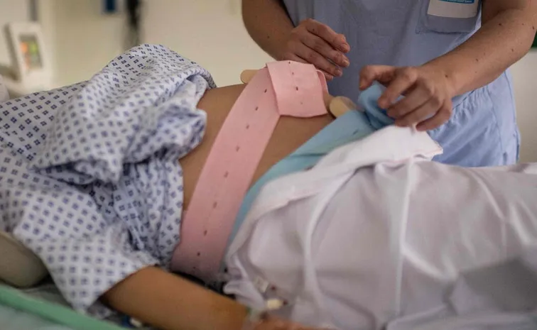 Youtube Home Delivery Ends In Mothers Death