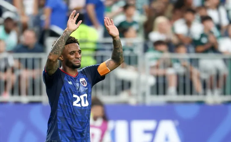 Cape Verde captain Ryan Mendes under police investigation in Auckland1