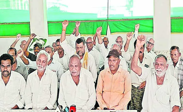 వైఎస్సార్‌సీపీ నేతలపై టీడీపీ గూండాల దాడి అప్రజాస్వామికం