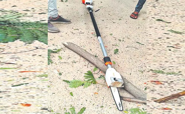 రూ.కోట్లకు కత్తెర!