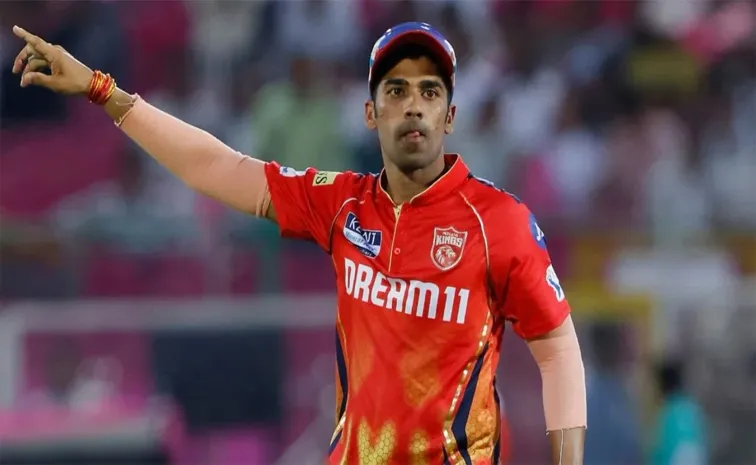 చిక్కుల్లో పంజాబ్‌ కింగ్స్‌ ఆల్‌రౌండర్‌