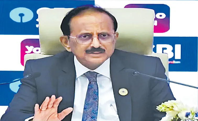 పాలసీ రేట్ల పాజ్‌తో వృద్ధికి ఊతం 