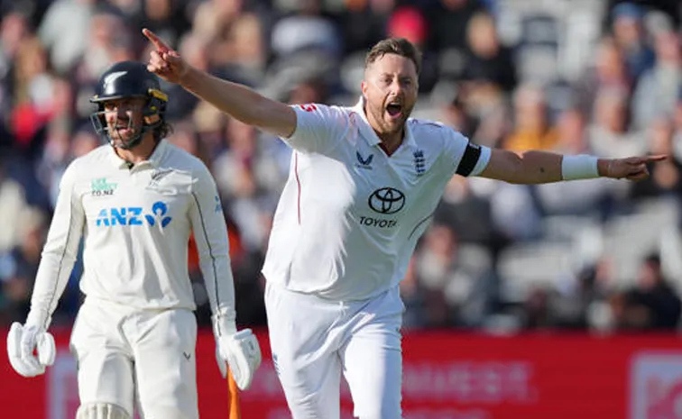 16 wickets day 1: Michael Vaughan Criticize Lords pitch Royally entertained
