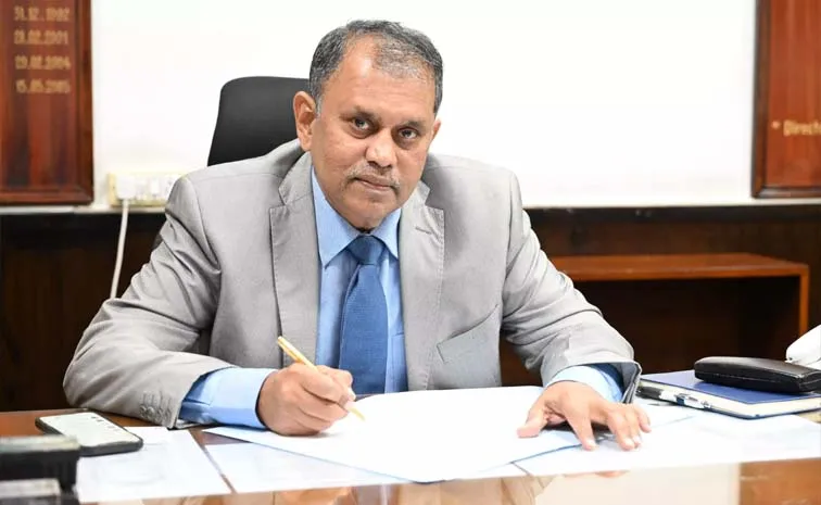 Retd IAS officer Nimmagadda Ramesh accused of harassing faculty at ASCI Hyderabad 