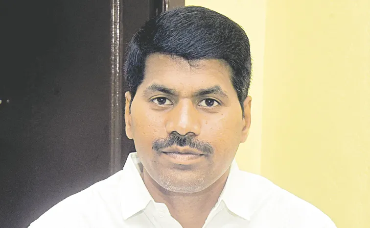 Kakarla Venkata Rami Reddy SLAMS Chandrababu Govt Over AP Employees