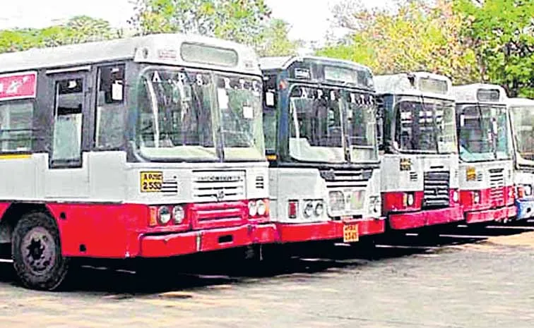 Public transport is moving towards a complete shutdown