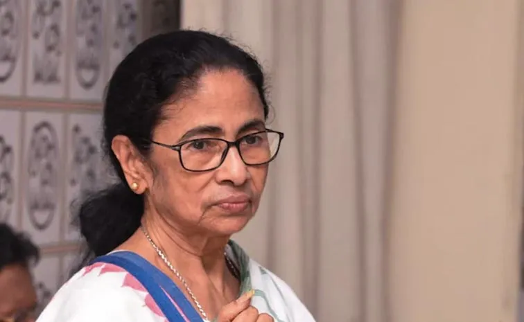 Mamatas Big Shock Two TMC Rajya Sabha MPs to Resign Today