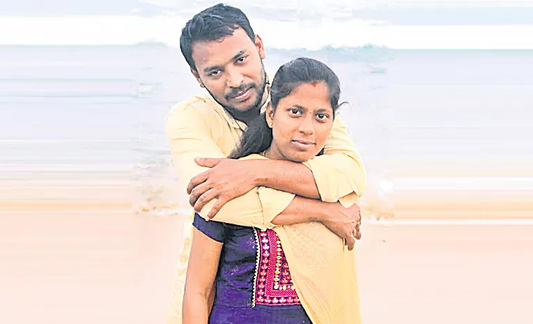 Couple Found Dead in Suspected Suicide Case