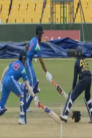 Priyansh Arya-Ruturaj Gaikwad Involved Bizarre Run Out IND-A Vs SL-A