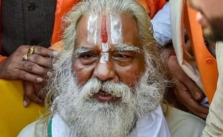 మహంత్ నృత్య గోపాల్ దాస్‌కు తీవ్ర అస్వస్థత