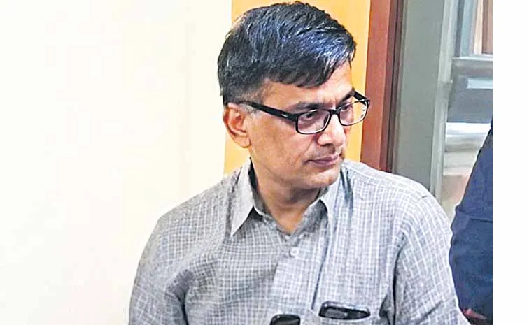 Criminal case against Bollineni Srinivasa Gandhi