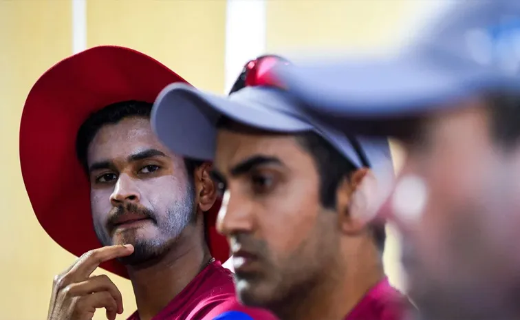India Assistant-Coach-Ryan-Doeschate-Says-Stop Blaming-Shreyas