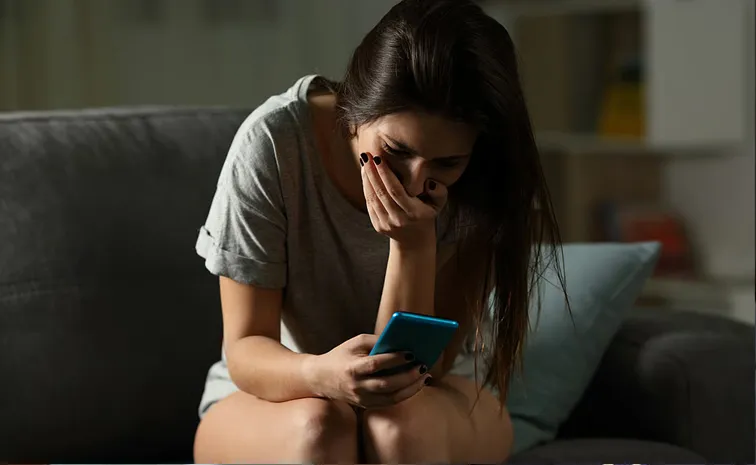 father harassment dirty things with daughter for years At Odisha