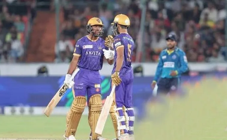 TG20 Final: రాణించిన జైస్వాల్‌.. ఖమ్మం నామమాత్రపు స్కోర్‌
