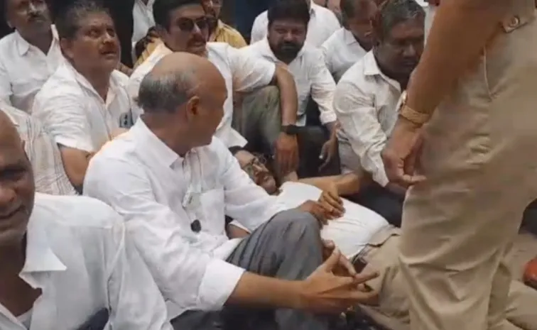 తూర్పుగోదావరి: రామవరంలో ఉద్రిక్తత