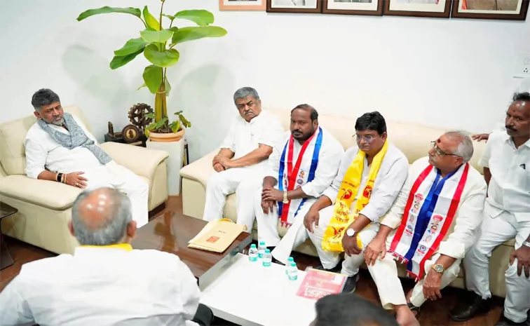 Jajula Srinivas Goud Invites Karnataka CM DK Shivakumar to National OBC Convention3