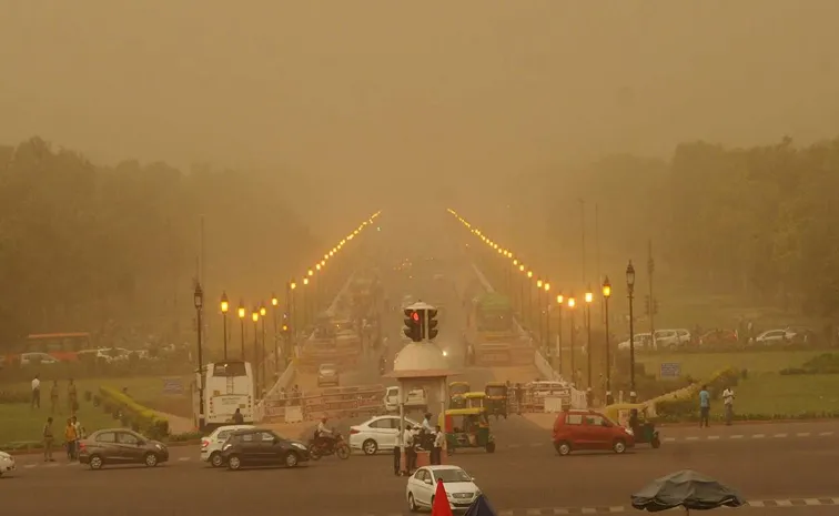 West Asia dust storm wipes out Delhi monsoon air gains