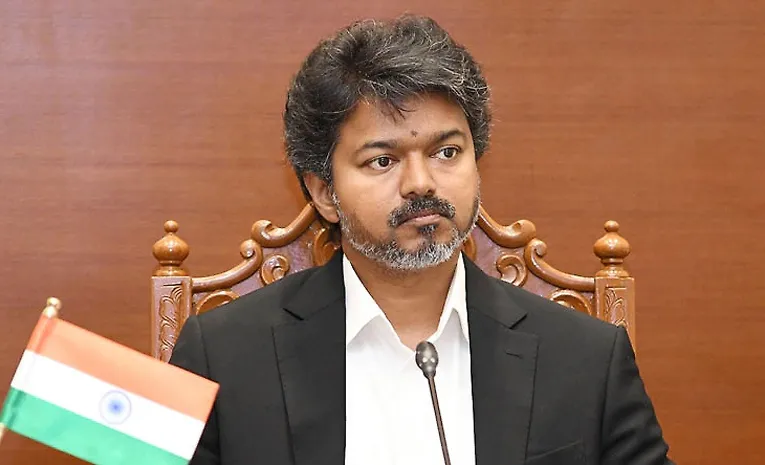 సీఎం సారూ.. బ్యాగు బరువును తగ్గించాలి మీరు! 