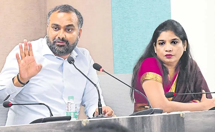 ఫారాలు వెంటనే తిరిగివ్వండి..