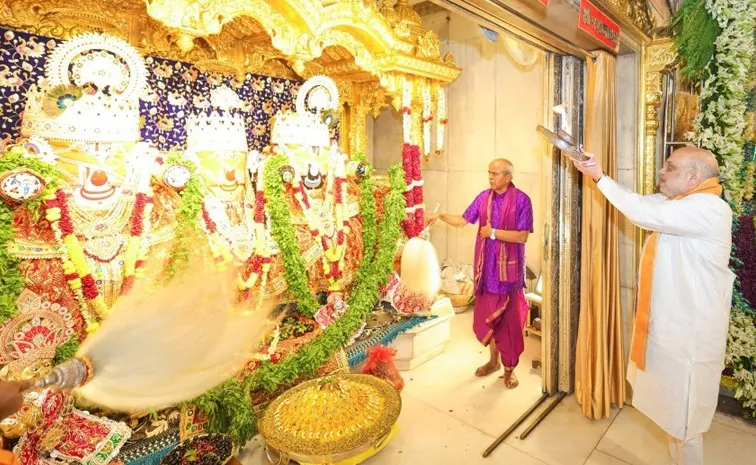 Jagannath Rath Yatra Begins in Ahmedabad 